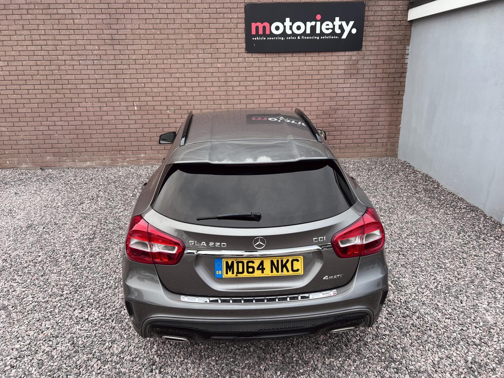 Mercedes-Benz GLA 2.1 GLA220 CDI AMG Line SUV 5dr Diesel 7G-DCT 4MATIC Euro 6 (s/s) (170 ps)