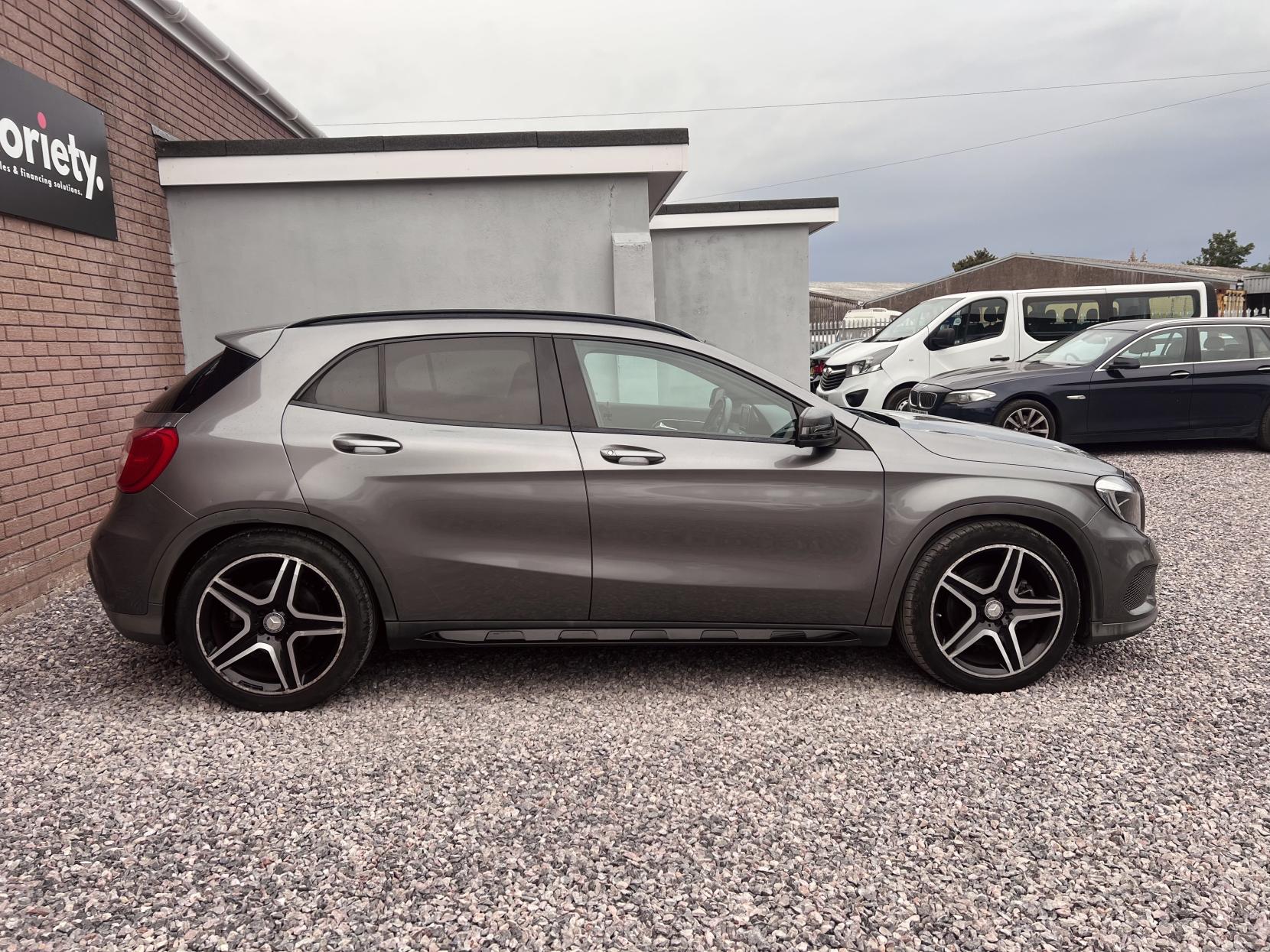 Mercedes-Benz GLA 2.1 GLA220 CDI AMG Line SUV 5dr Diesel 7G-DCT 4MATIC Euro 6 (s/s) (170 ps)