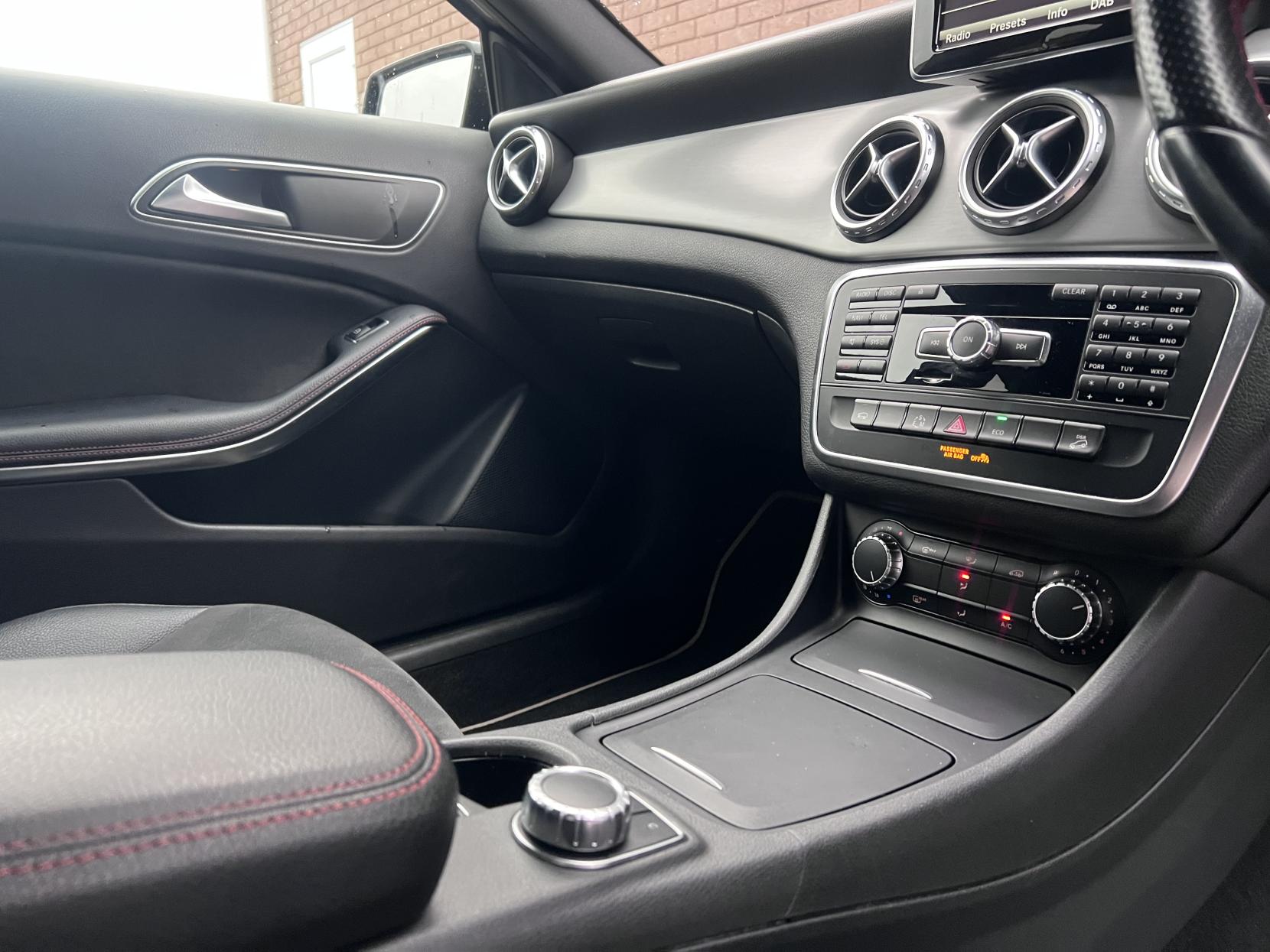 Mercedes-Benz GLA 2.1 GLA220 CDI AMG Line SUV 5dr Diesel 7G-DCT 4MATIC Euro 6 (s/s) (170 ps)
