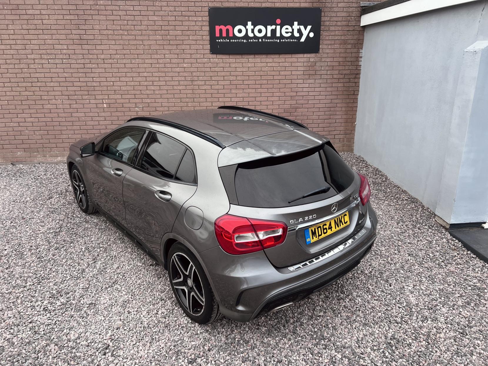 Mercedes-Benz GLA 2.1 GLA220 CDI AMG Line SUV 5dr Diesel 7G-DCT 4MATIC Euro 6 (s/s) (170 ps)