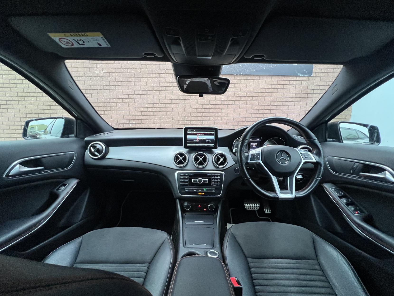 Mercedes-Benz GLA 2.1 GLA220 CDI AMG Line SUV 5dr Diesel 7G-DCT 4MATIC Euro 6 (s/s) (170 ps)
