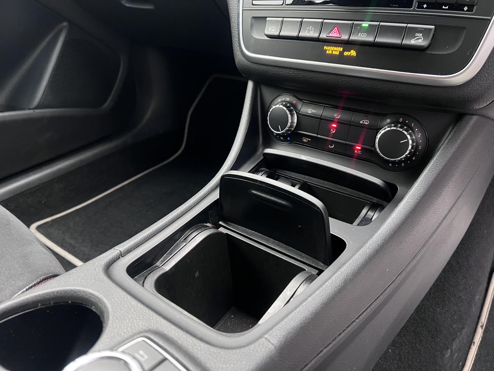 Mercedes-Benz GLA 2.1 GLA220 CDI AMG Line SUV 5dr Diesel 7G-DCT 4MATIC Euro 6 (s/s) (170 ps)