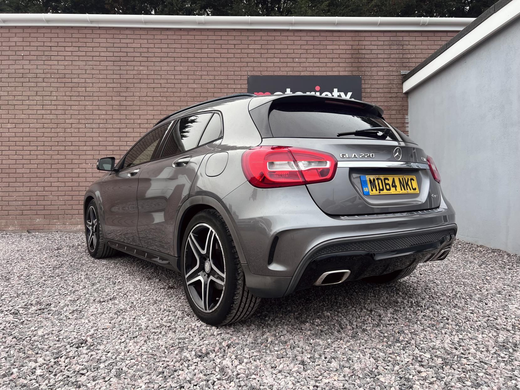 Mercedes-Benz GLA 2.1 GLA220 CDI AMG Line SUV 5dr Diesel 7G-DCT 4MATIC Euro 6 (s/s) (170 ps)