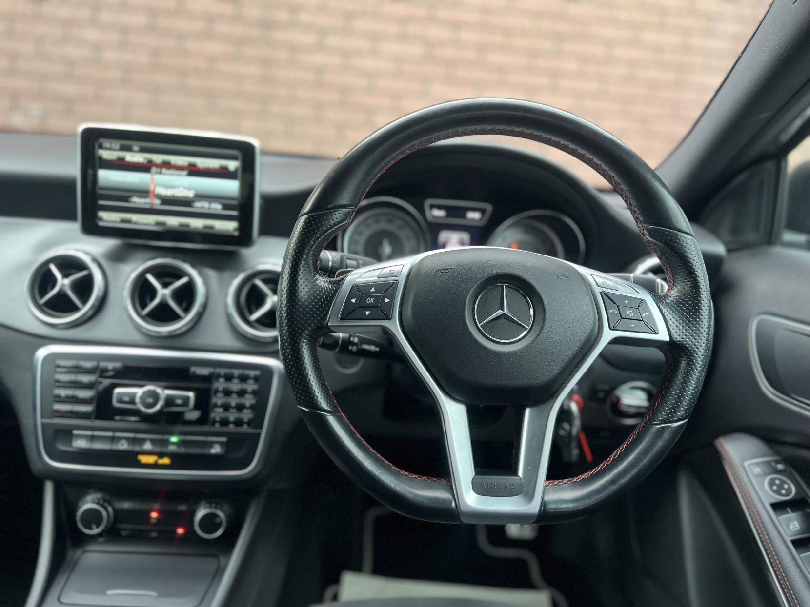 Mercedes-Benz GLA 2.1 GLA220 CDI AMG Line SUV 5dr Diesel 7G-DCT 4MATIC Euro 6 (s/s) (170 ps)