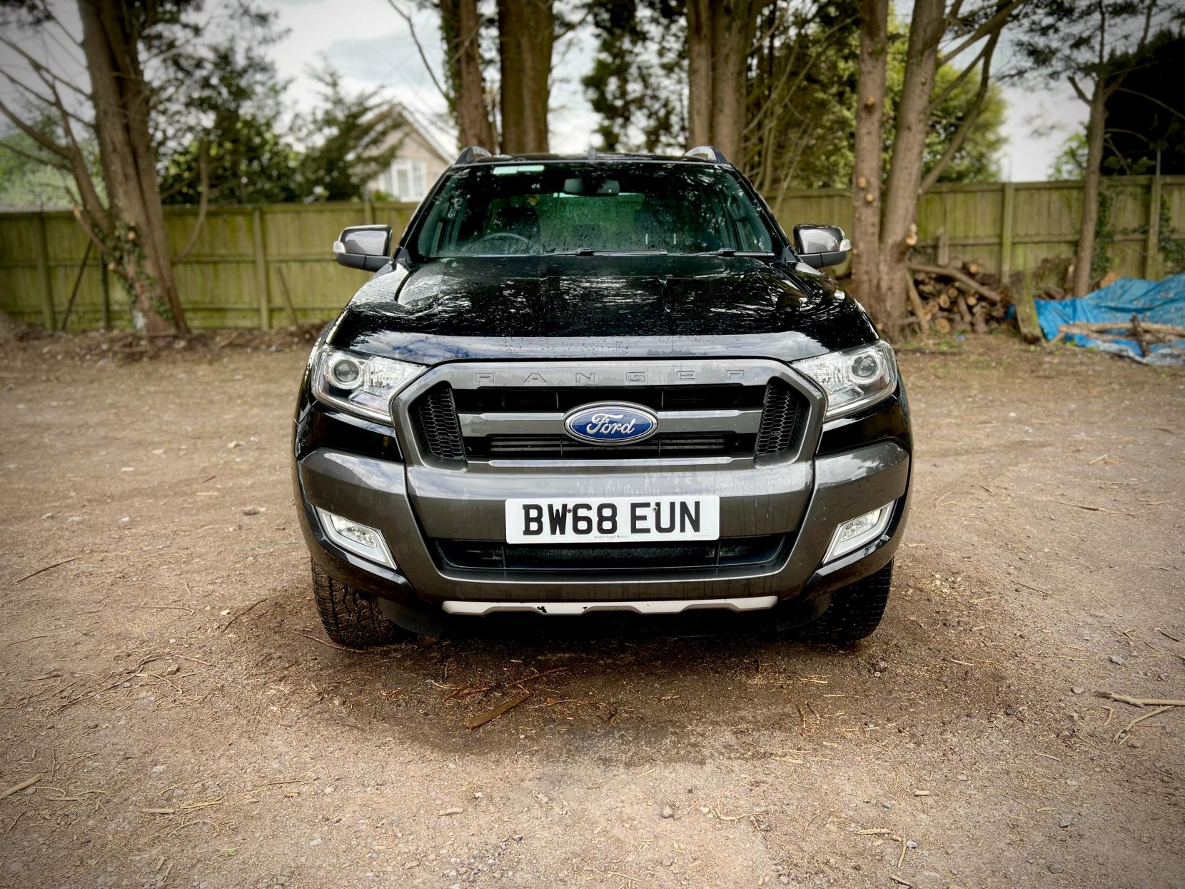 Ford Ranger 3.2 TDCi Wildtrak Pickup Double Cab 4dr Diesel Auto 4WD Euro 5 (200 ps)