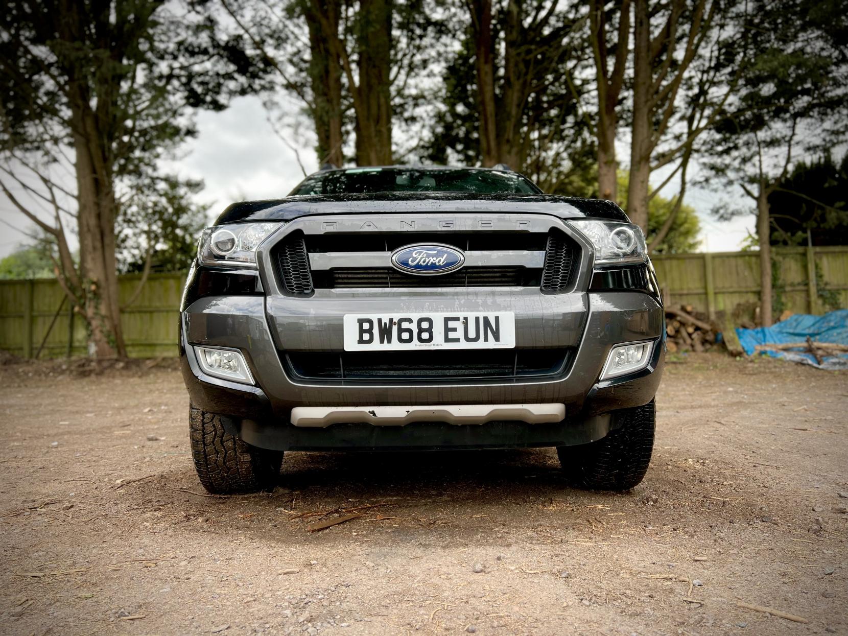 Ford Ranger 3.2 TDCi Wildtrak Pickup Double Cab 4dr Diesel Auto 4WD Euro 5 (200 ps)