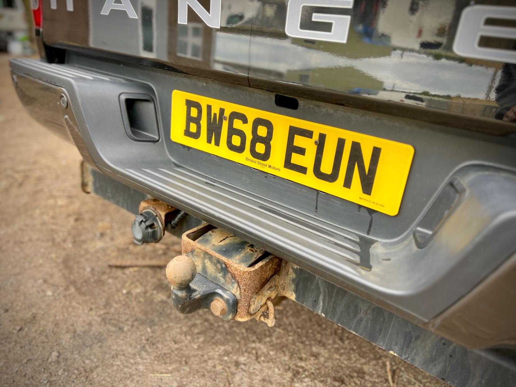 Ford Ranger 3.2 TDCi Wildtrak Pickup Double Cab 4dr Diesel Auto 4WD Euro 5 (200 ps)
