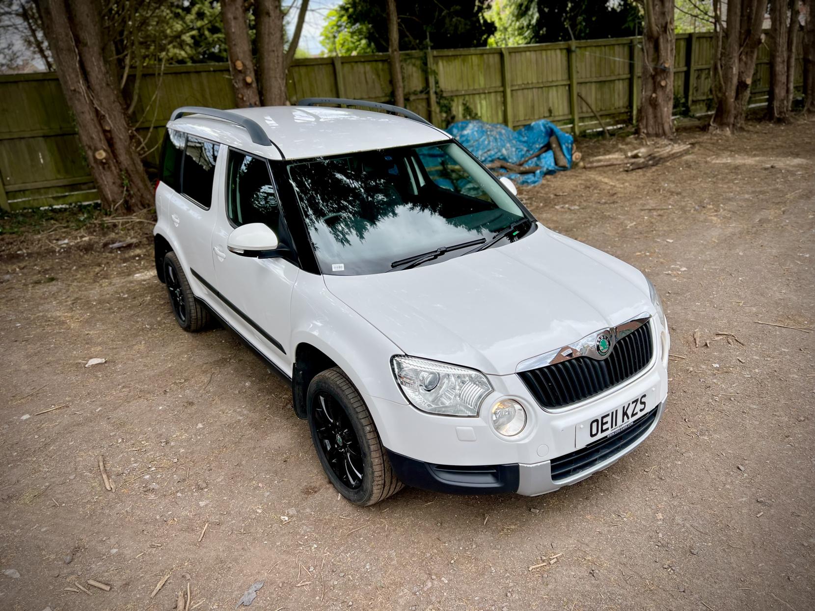 Skoda Yeti 1.8 TSI Elegance SUV 5dr Petrol Manual 4WD Euro 5 (160 ps)