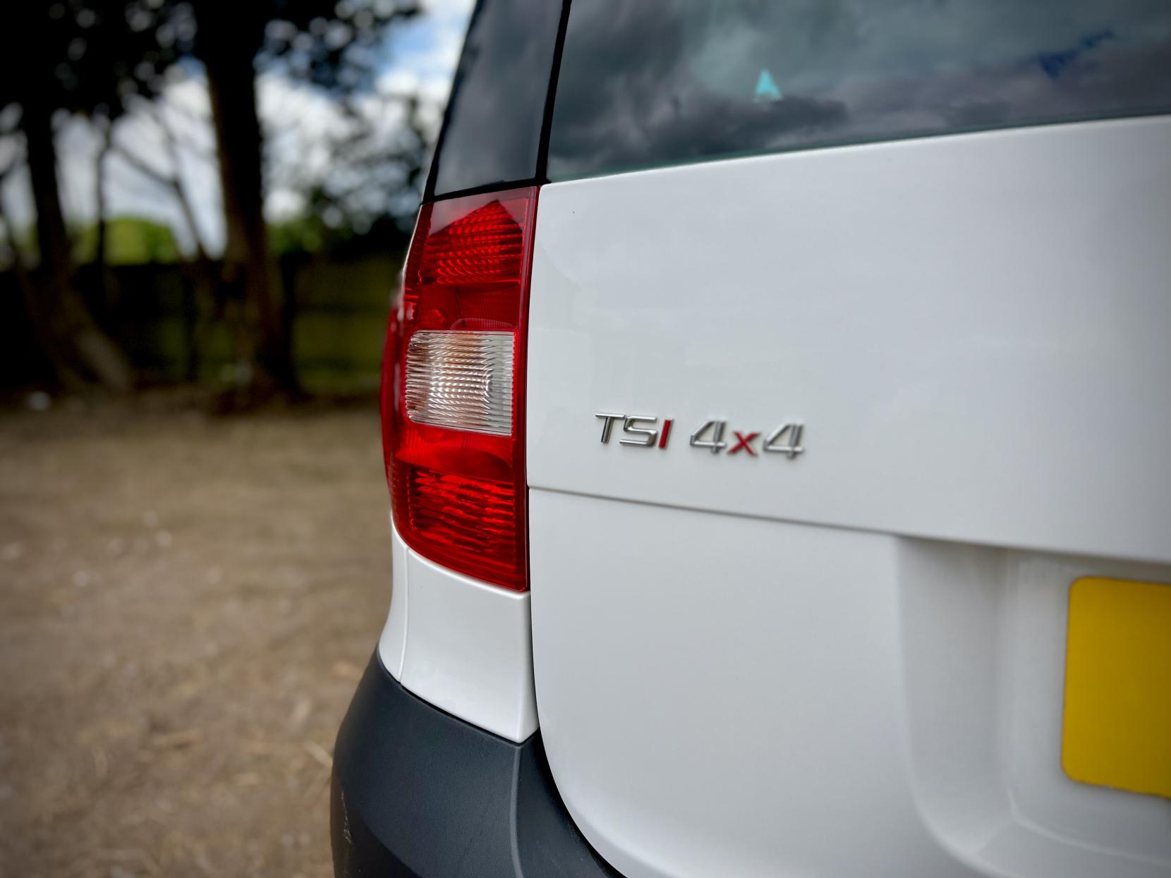 Skoda Yeti 1.8 TSI Elegance SUV 5dr Petrol Manual 4WD Euro 5 (160 ps)