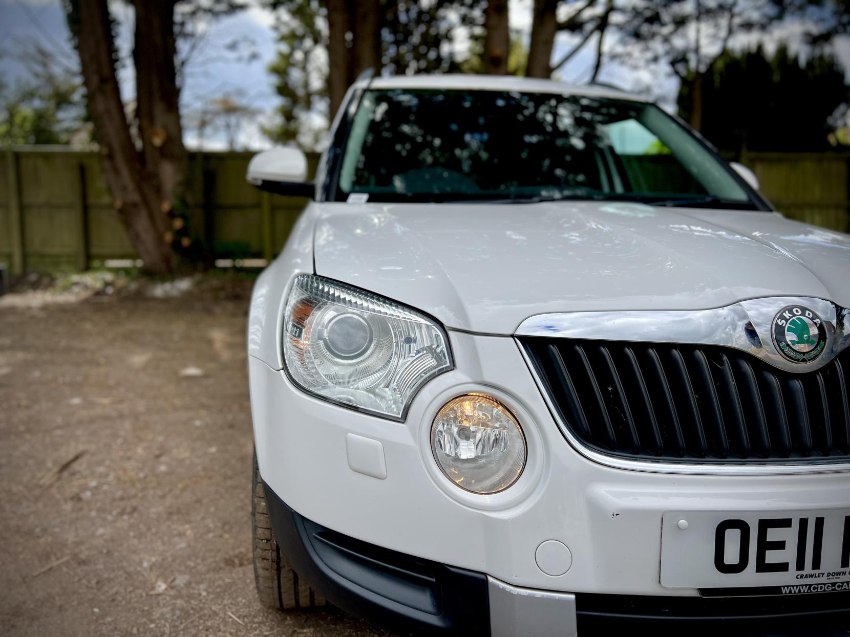 Skoda Yeti 1.8 TSI Elegance SUV 5dr Petrol Manual 4WD Euro 5 (160 ps)