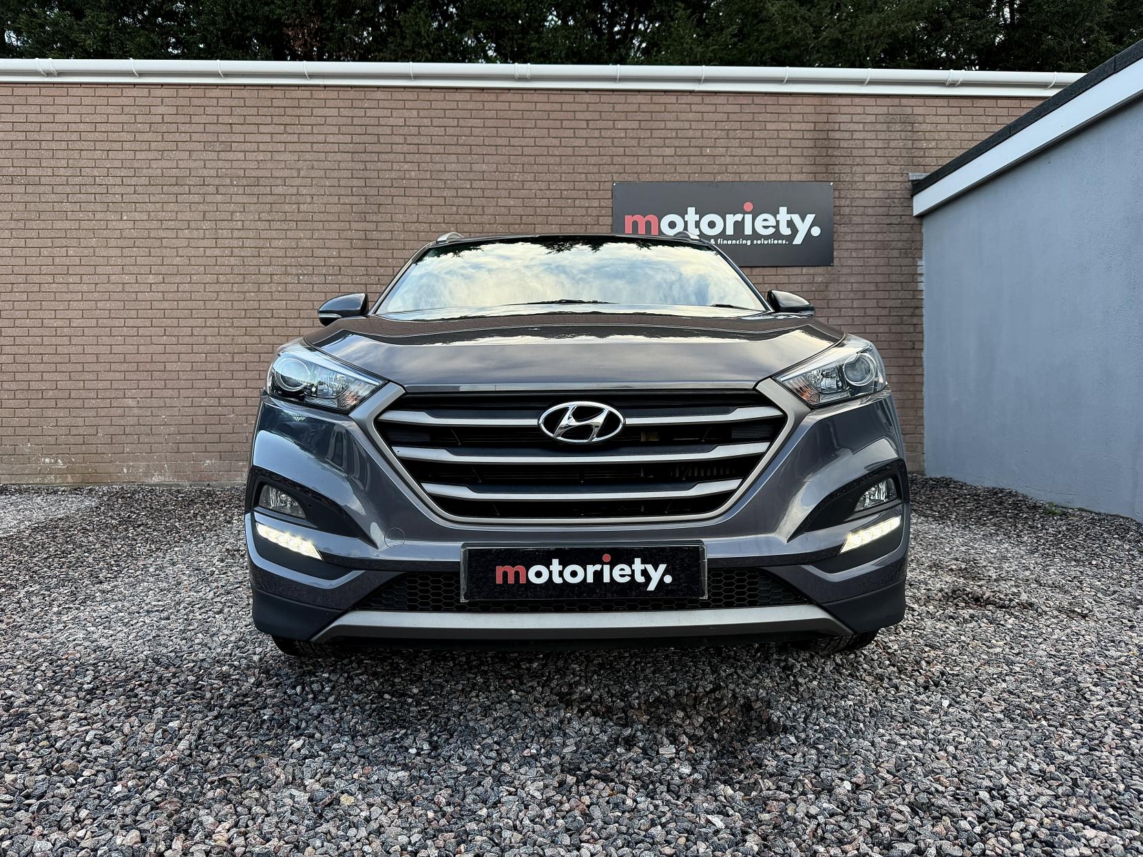 Hyundai TUCSON 1.7 CRDi Blue Drive SE SUV 5dr Diesel Manual Euro 6 (s/s) (116 ps)