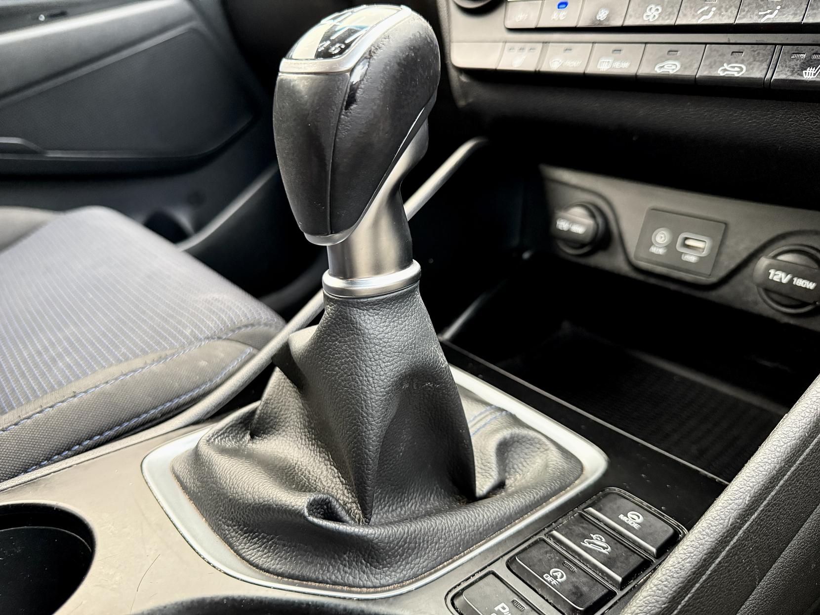 Hyundai TUCSON 1.7 CRDi Blue Drive SE SUV 5dr Diesel Manual Euro 6 (s/s) (116 ps)