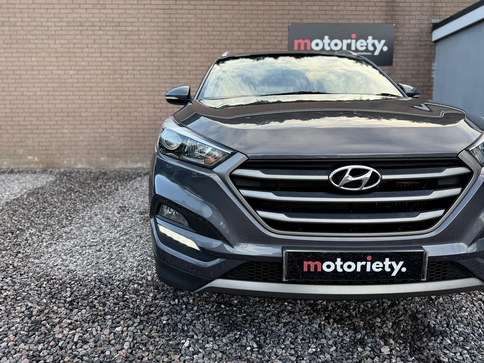 Hyundai TUCSON 1.7 CRDi Blue Drive SE SUV 5dr Diesel Manual Euro 6 (s/s) (116 ps)