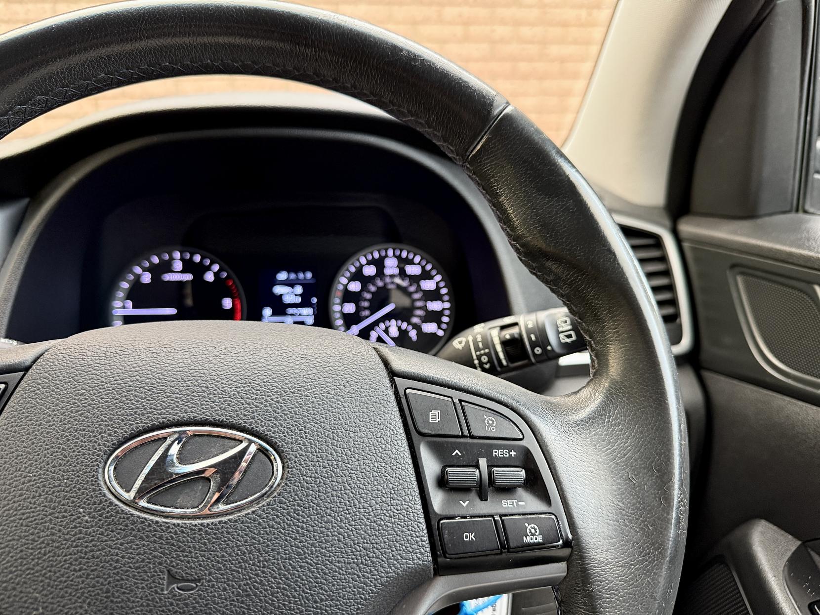 Hyundai TUCSON 1.7 CRDi Blue Drive SE SUV 5dr Diesel Manual Euro 6 (s/s) (116 ps)