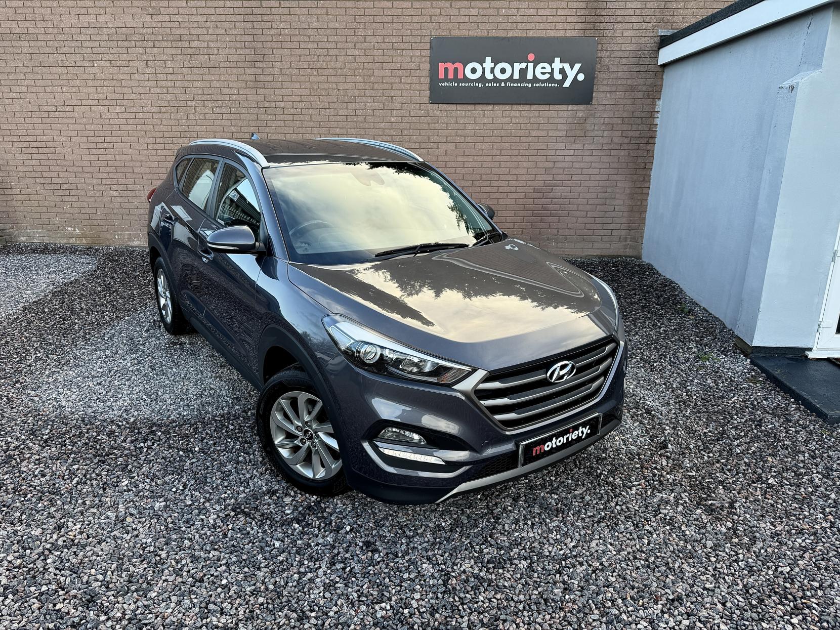 Hyundai TUCSON 1.7 CRDi Blue Drive SE SUV 5dr Diesel Manual Euro 6 (s/s) (116 ps)