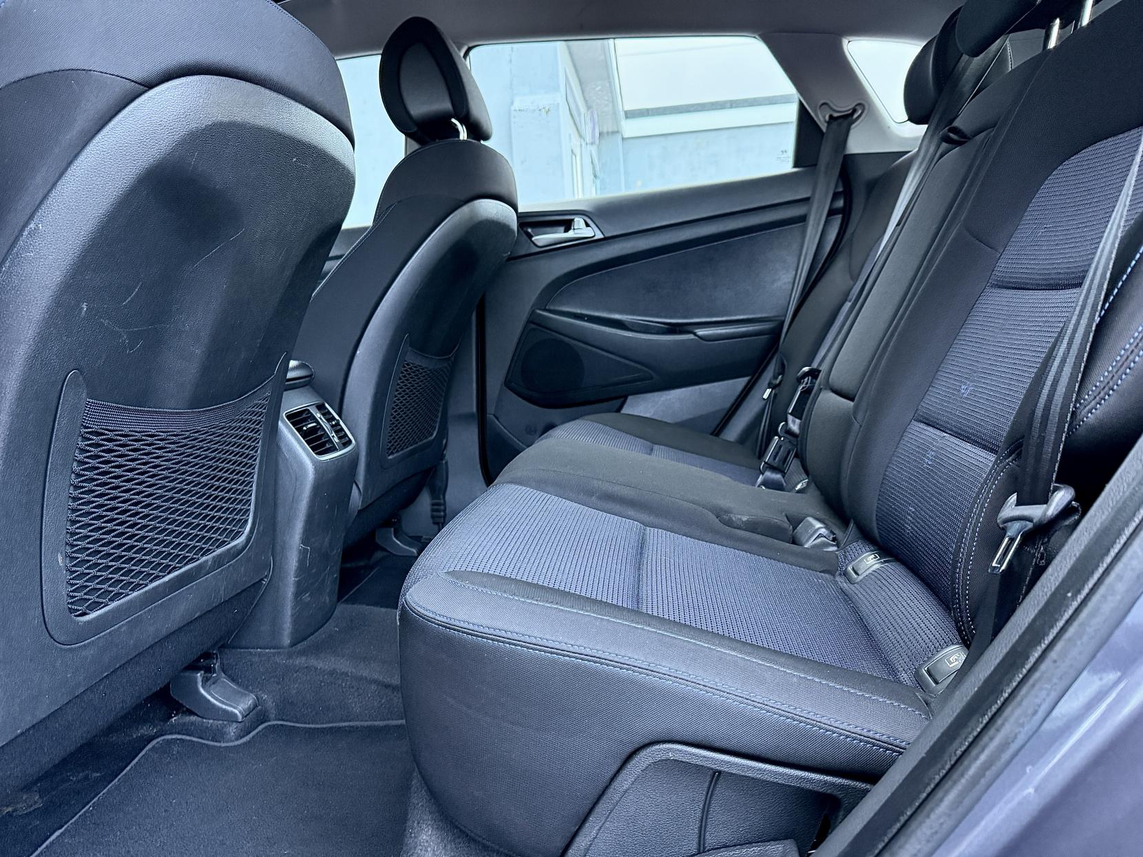 Hyundai TUCSON 1.7 CRDi Blue Drive SE SUV 5dr Diesel Manual Euro 6 (s/s) (116 ps)