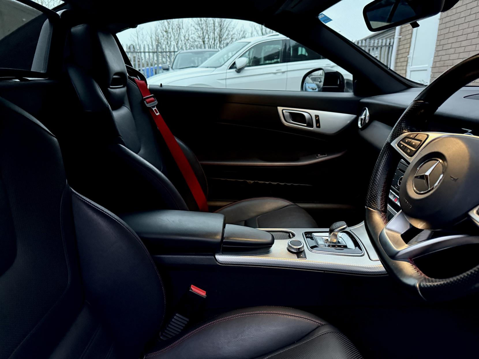 Mercedes-Benz SLC 2.1 SLC250d AMG Line Convertible 2dr Diesel G-Tronic Euro 6 (s/s) (204 ps)