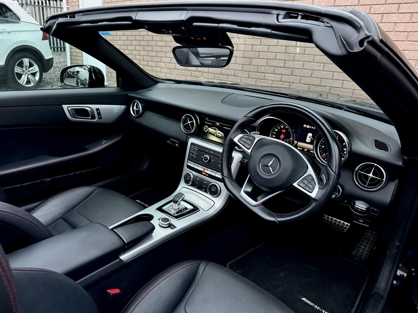 Mercedes-Benz SLC 2.1 SLC250d AMG Line Convertible 2dr Diesel G-Tronic Euro 6 (s/s) (204 ps)