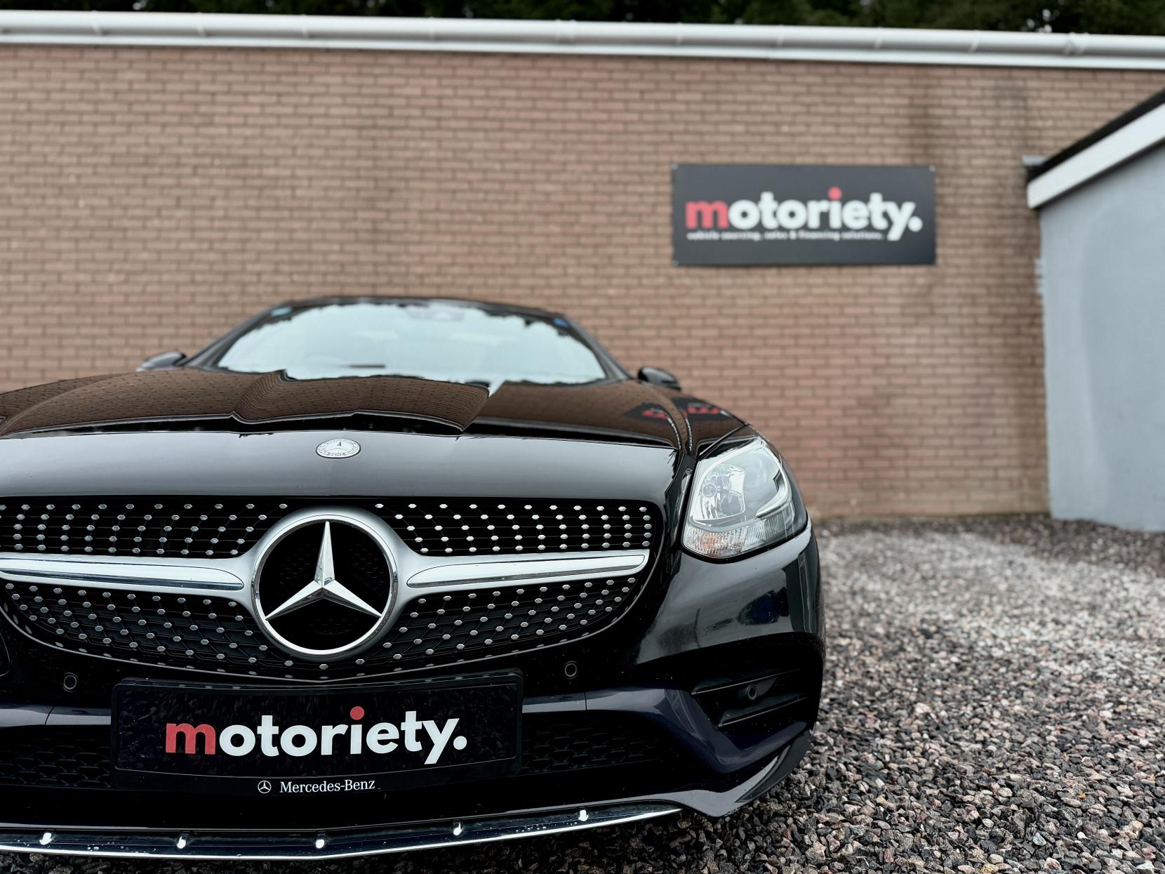 Mercedes-Benz SLC 2.1 SLC250d AMG Line Convertible 2dr Diesel G-Tronic Euro 6 (s/s) (204 ps)