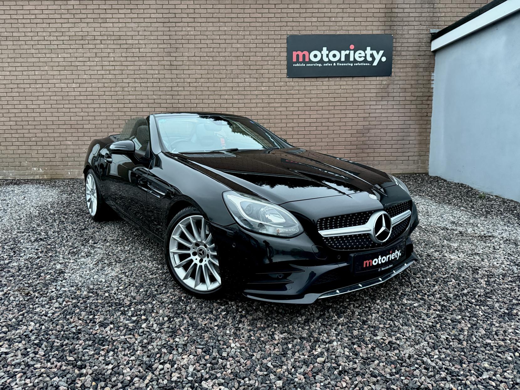 Mercedes-Benz SLC 2.1 SLC250d AMG Line Convertible 2dr Diesel G-Tronic Euro 6 (s/s) (204 ps)