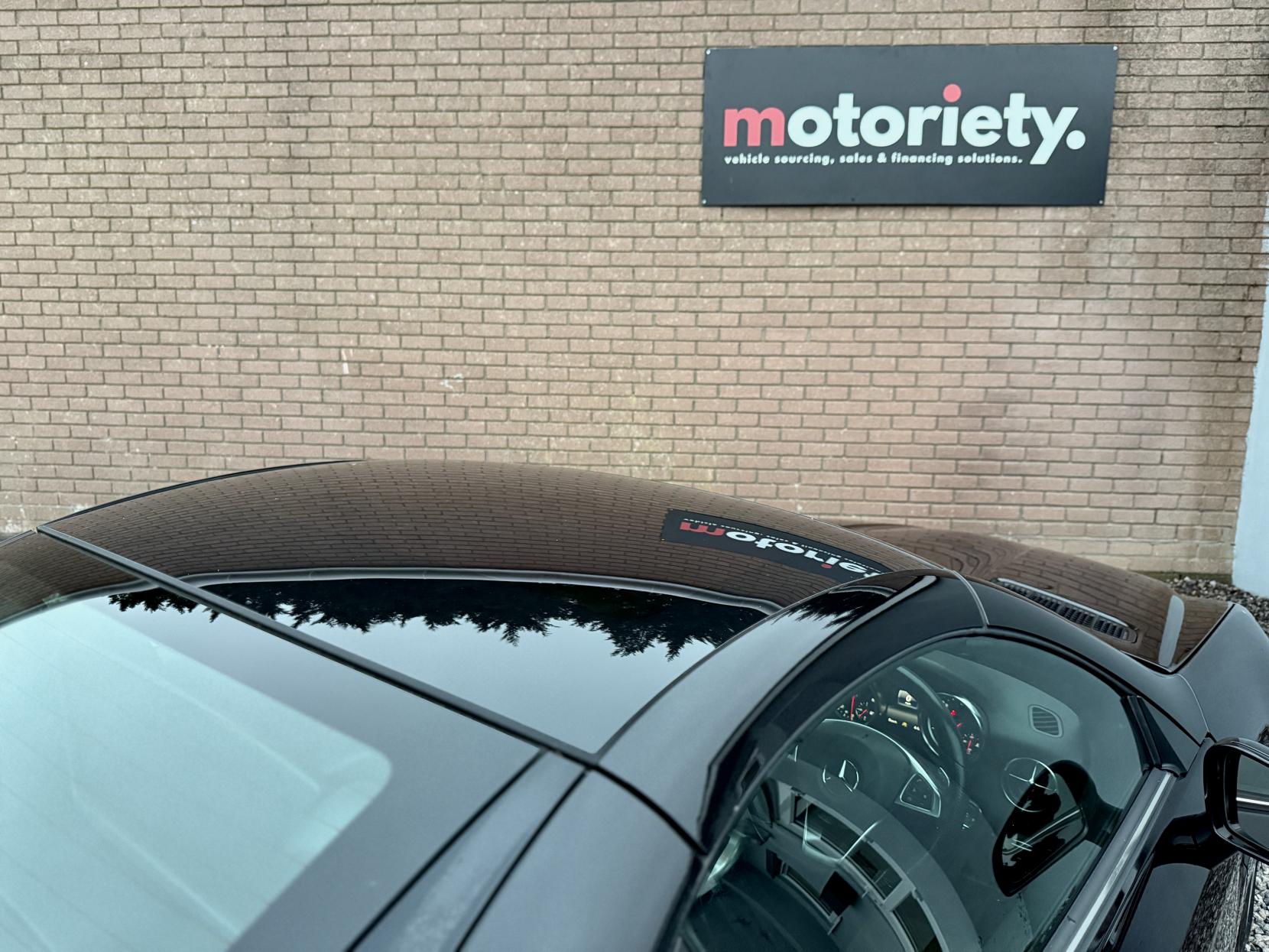 Mercedes-Benz SLC 2.1 SLC250d AMG Line Convertible 2dr Diesel G-Tronic Euro 6 (s/s) (204 ps)