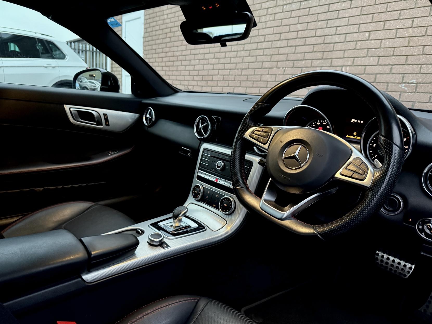 Mercedes-Benz SLC 2.1 SLC250d AMG Line Convertible 2dr Diesel G-Tronic Euro 6 (s/s) (204 ps)