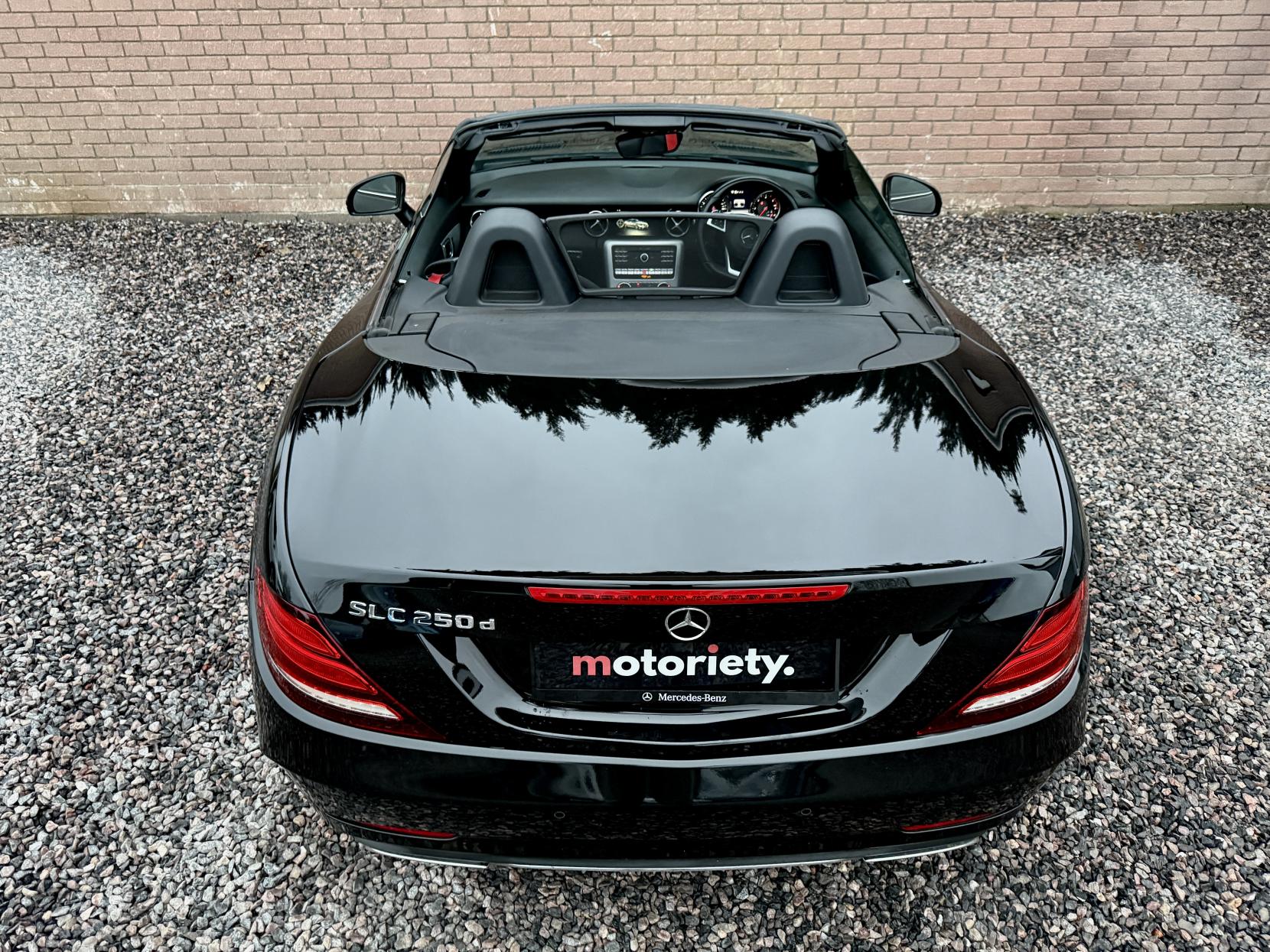 Mercedes-Benz SLC 2.1 SLC250d AMG Line Convertible 2dr Diesel G-Tronic Euro 6 (s/s) (204 ps)