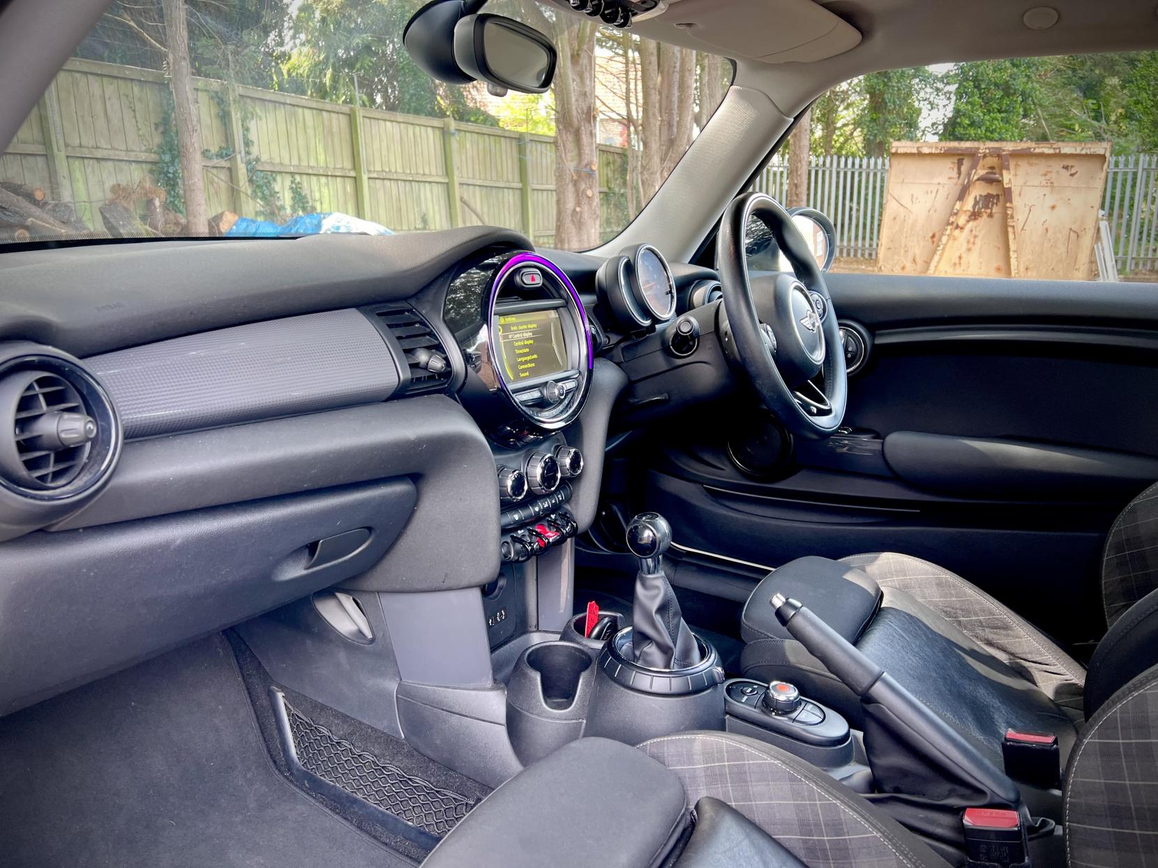 MINI Hatch 1.5 Cooper Hatchback 3dr Petrol Manual Euro 6 (s/s) (136 ps)