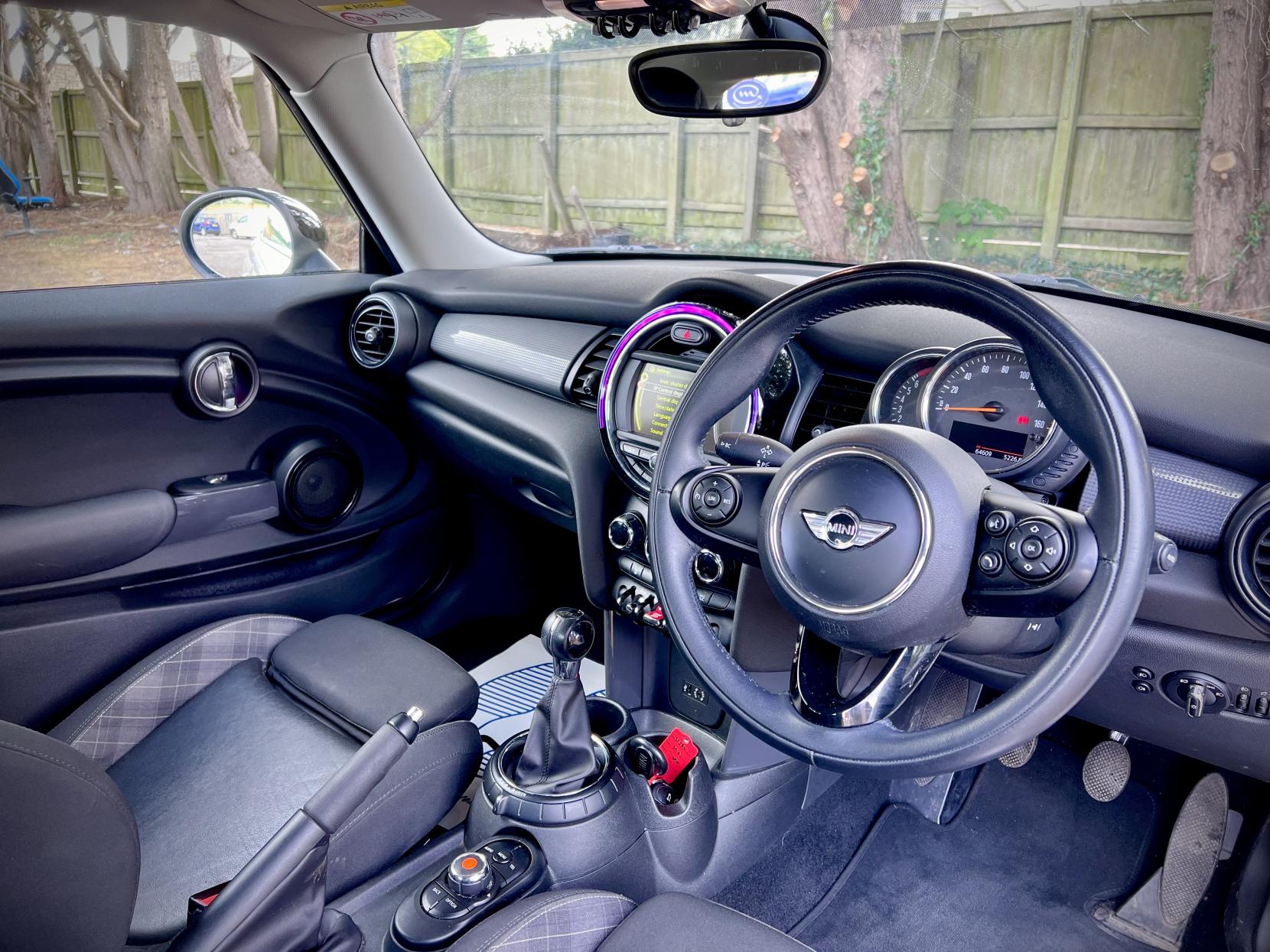 MINI Hatch 1.5 Cooper Hatchback 3dr Petrol Manual Euro 6 (s/s) (136 ps)