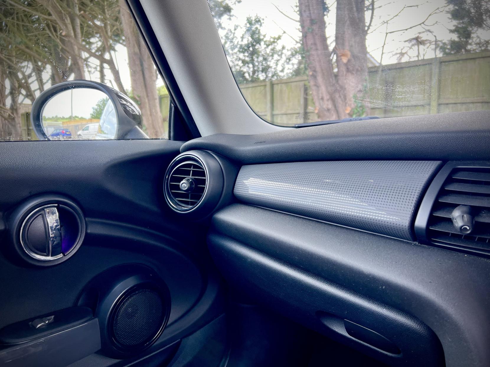 MINI Hatch 1.5 Cooper Hatchback 3dr Petrol Manual Euro 6 (s/s) (136 ps)
