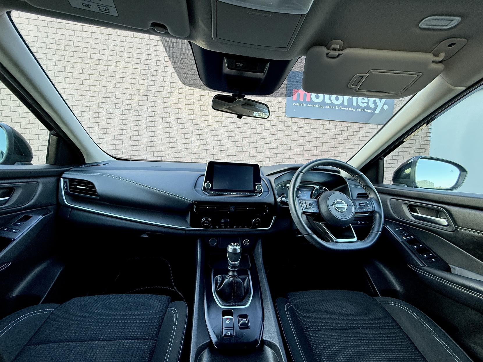 Nissan Qashqai 1.3 DIG-T MHEV Acenta Premium SUV 5dr Petrol Hybrid Manual Euro 6 (s/s) (140 ps)