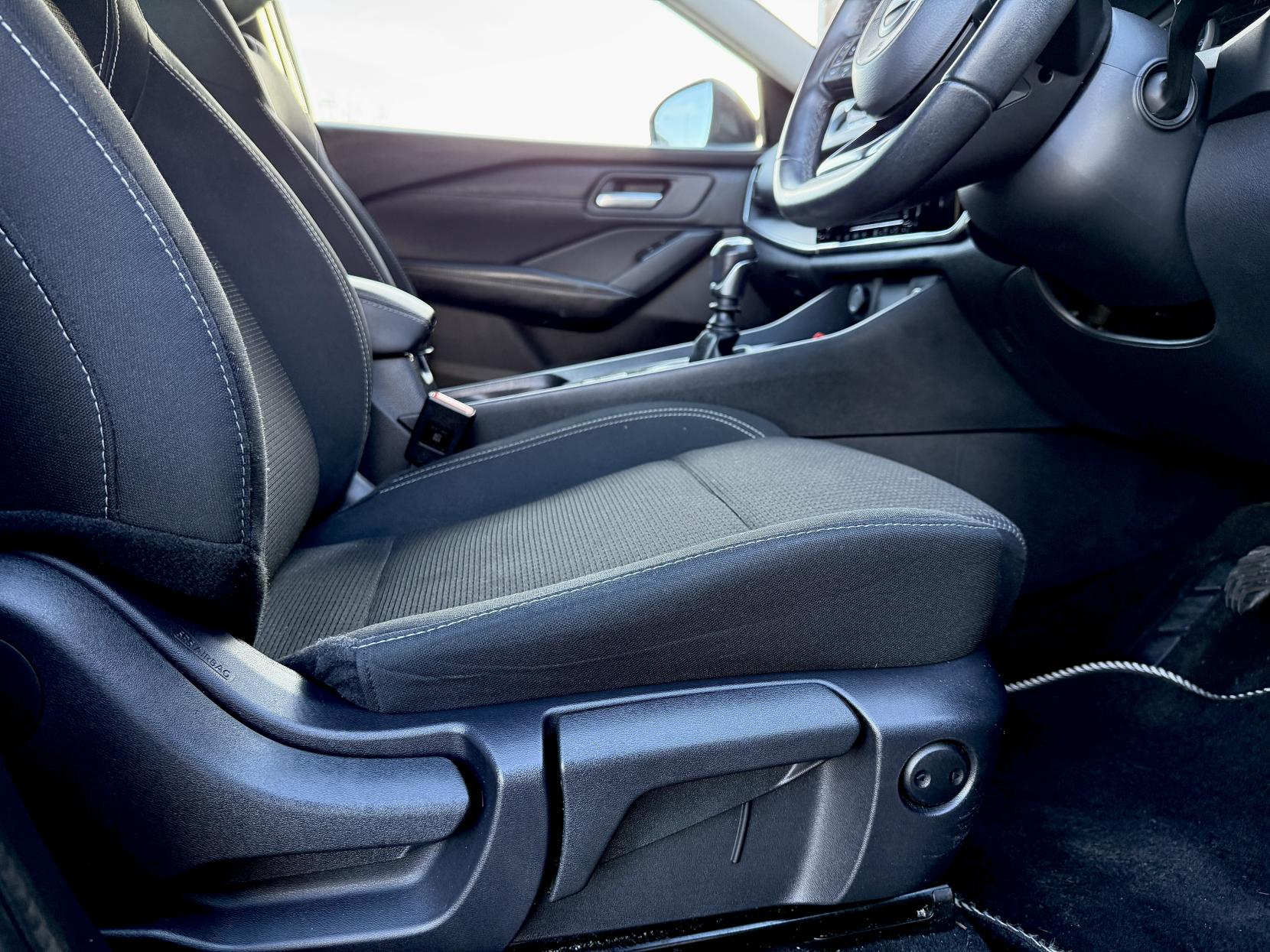 Nissan Qashqai 1.3 DIG-T MHEV Acenta Premium SUV 5dr Petrol Hybrid Manual Euro 6 (s/s) (140 ps)