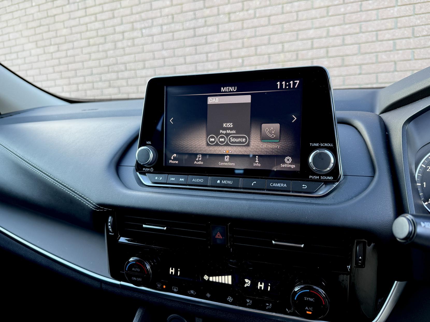 Nissan Qashqai 1.3 DIG-T MHEV Acenta Premium SUV 5dr Petrol Hybrid Manual Euro 6 (s/s) (140 ps)