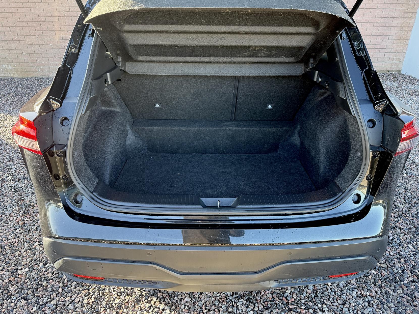 Nissan Qashqai 1.3 DIG-T MHEV Acenta Premium SUV 5dr Petrol Hybrid Manual Euro 6 (s/s) (140 ps)