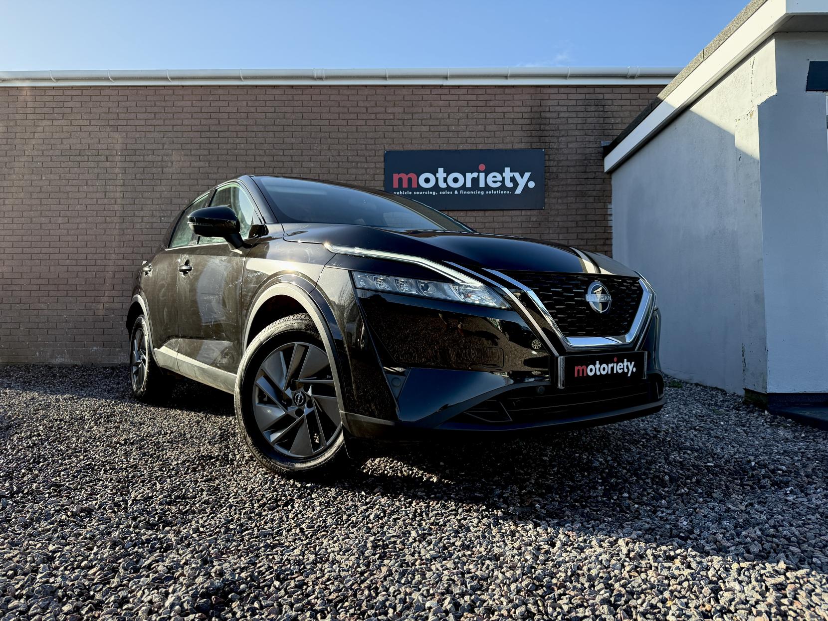 Nissan Qashqai 1.3 DIG-T MHEV Acenta Premium SUV 5dr Petrol Hybrid Manual Euro 6 (s/s) (140 ps)