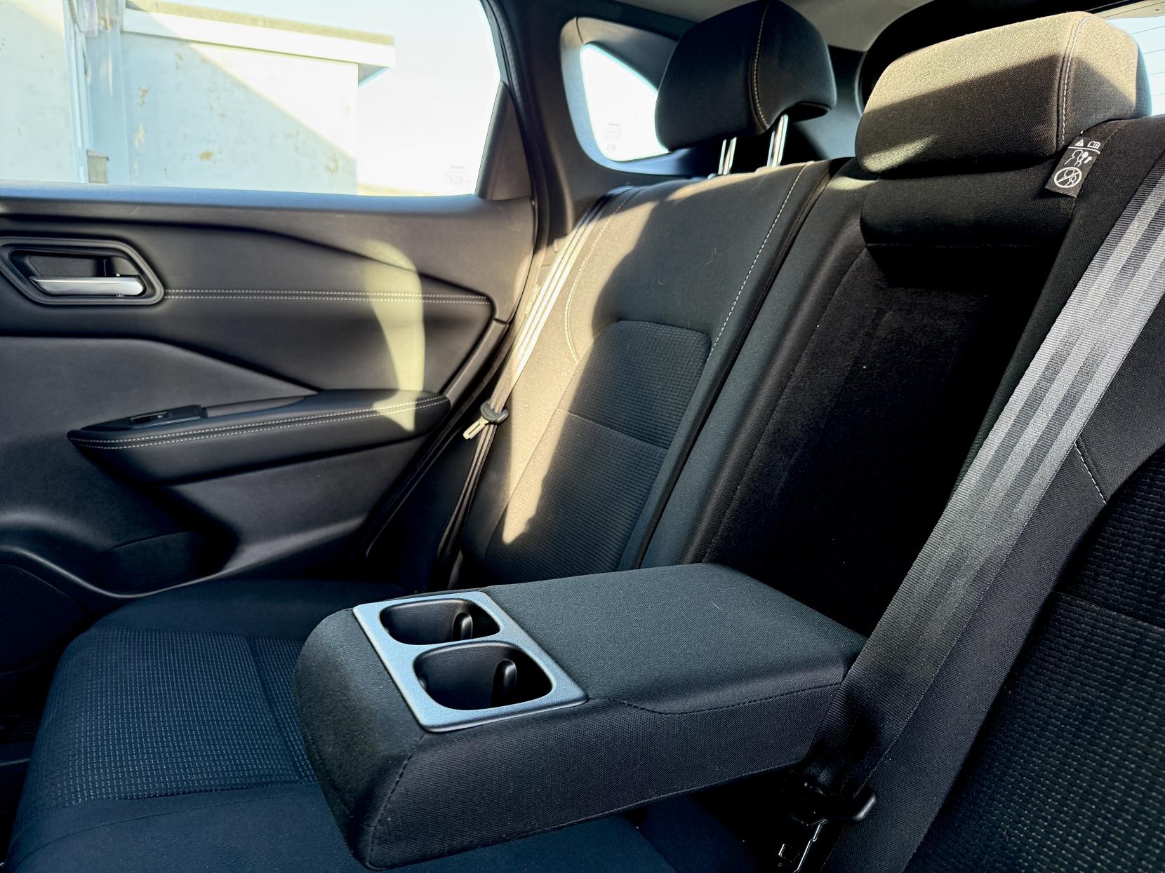 Nissan Qashqai 1.3 DIG-T MHEV Acenta Premium SUV 5dr Petrol Hybrid Manual Euro 6 (s/s) (140 ps)