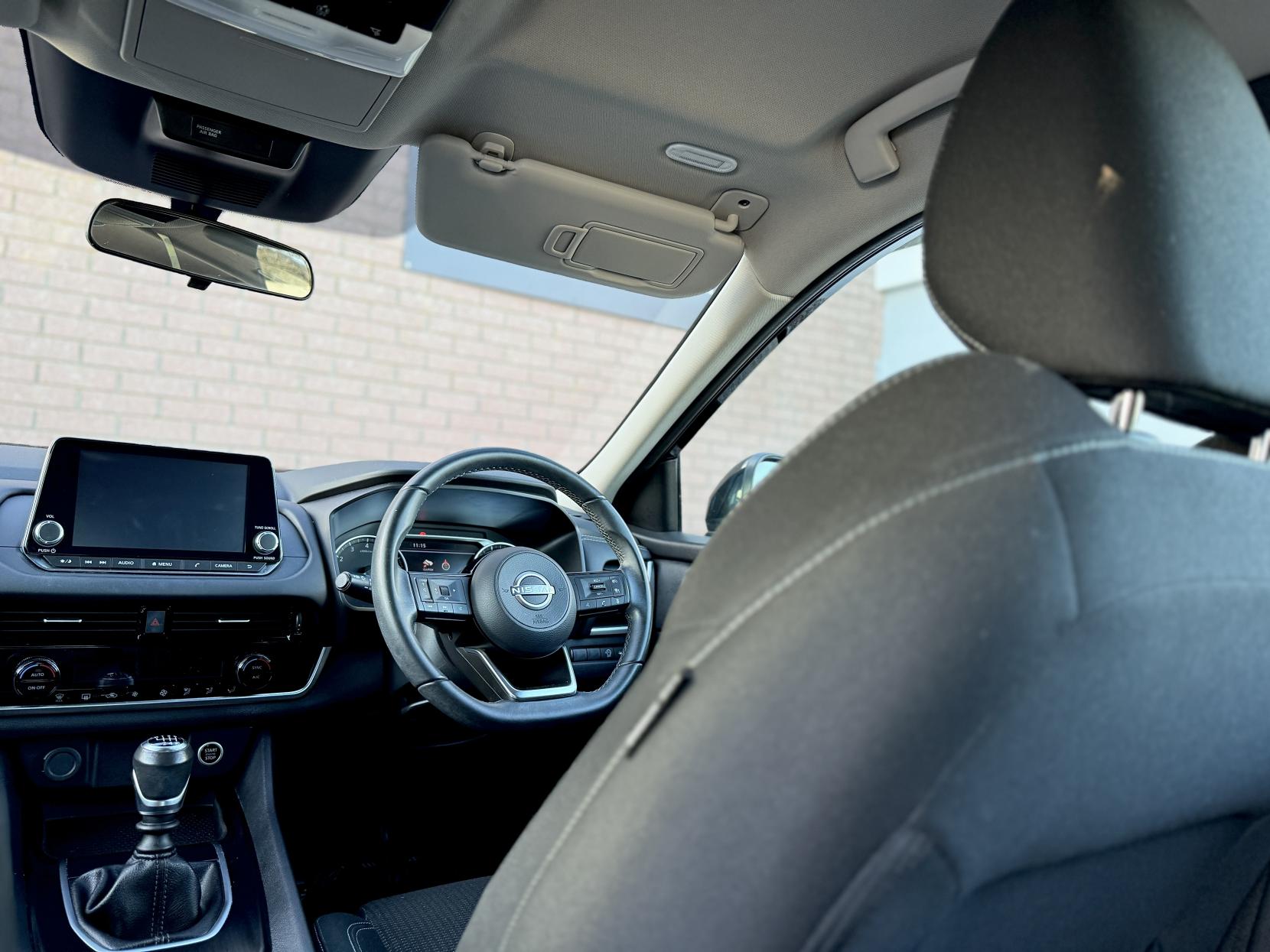 Nissan Qashqai 1.3 DIG-T MHEV Acenta Premium SUV 5dr Petrol Hybrid Manual Euro 6 (s/s) (140 ps)