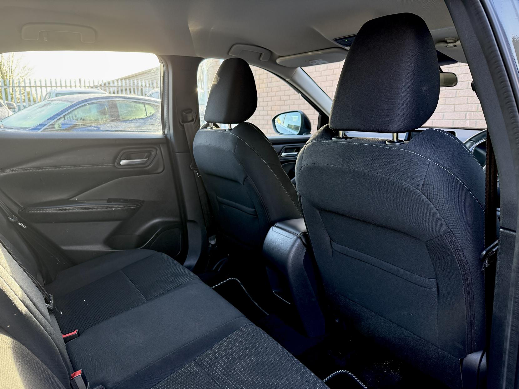 Nissan Qashqai 1.3 DIG-T MHEV Acenta Premium SUV 5dr Petrol Hybrid Manual Euro 6 (s/s) (140 ps)