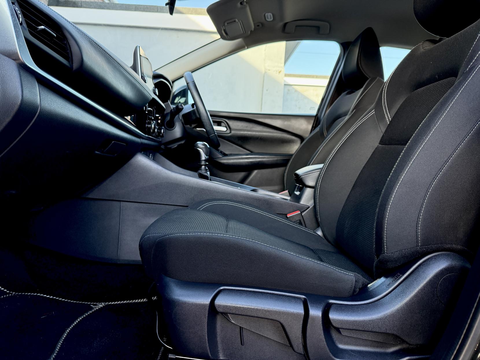 Nissan Qashqai 1.3 DIG-T MHEV Acenta Premium SUV 5dr Petrol Hybrid Manual Euro 6 (s/s) (140 ps)