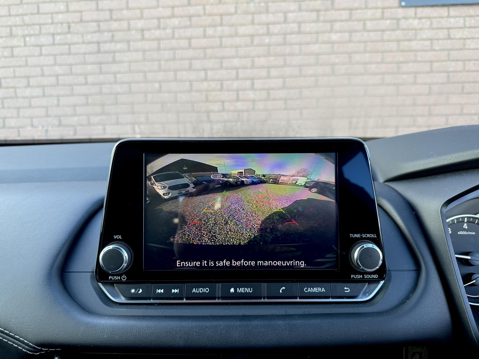 Nissan Qashqai 1.3 DIG-T MHEV Acenta Premium SUV 5dr Petrol Hybrid Manual Euro 6 (s/s) (140 ps)