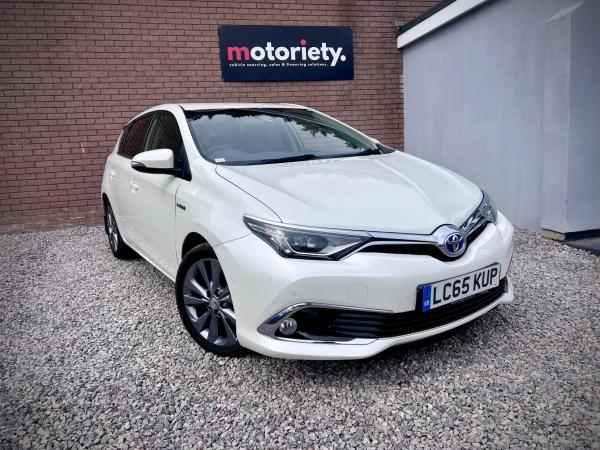 Toyota Auris 1.8 VVT-h Excel Hatchback 5dr Petrol Hybrid CVT Euro 6 (s/s) (Safety Sense) (136 ps)