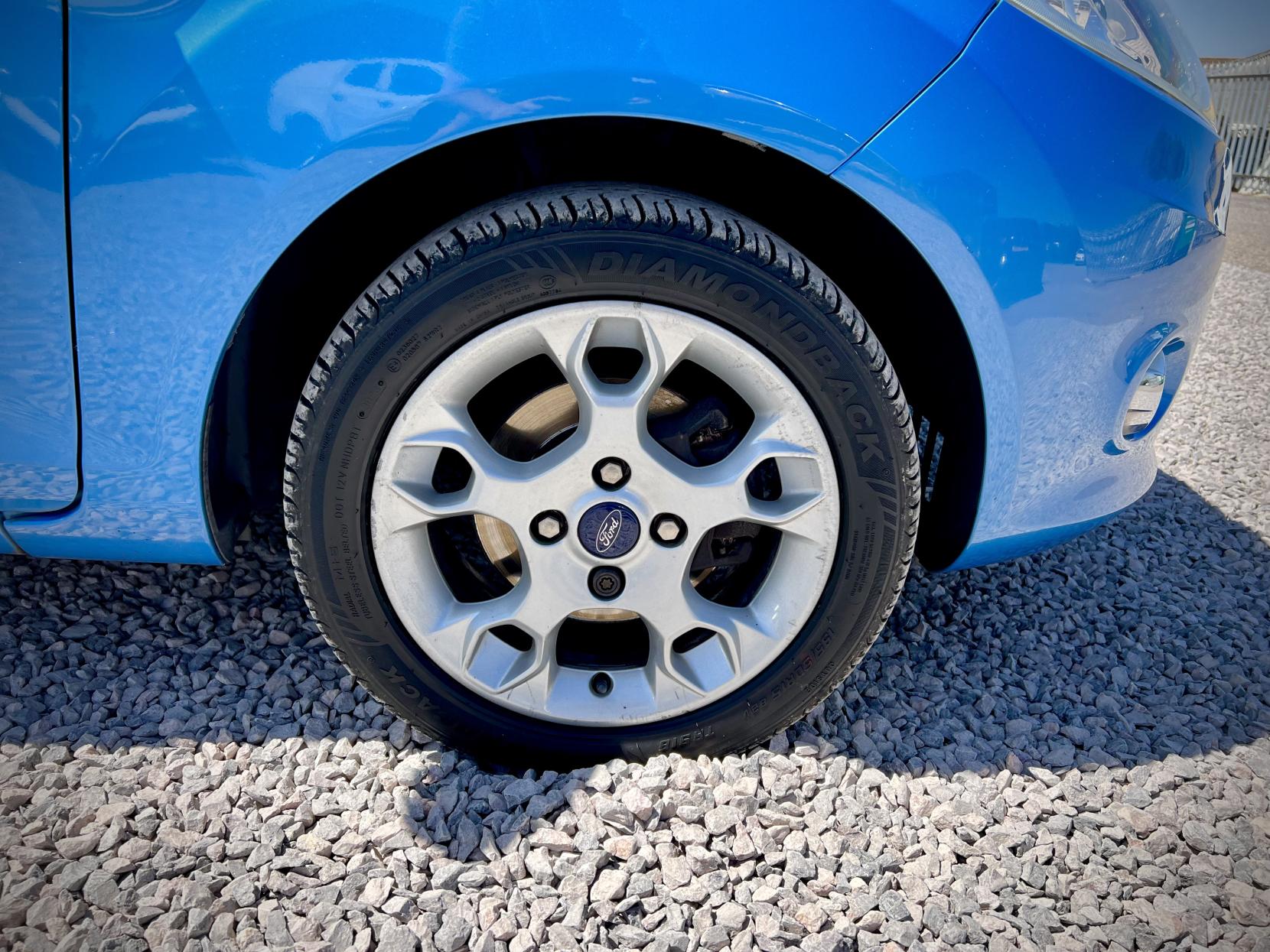 Ford Fiesta 1.25 Zetec Hatchback 5dr Petrol Manual (129 g/km, 81 bhp)