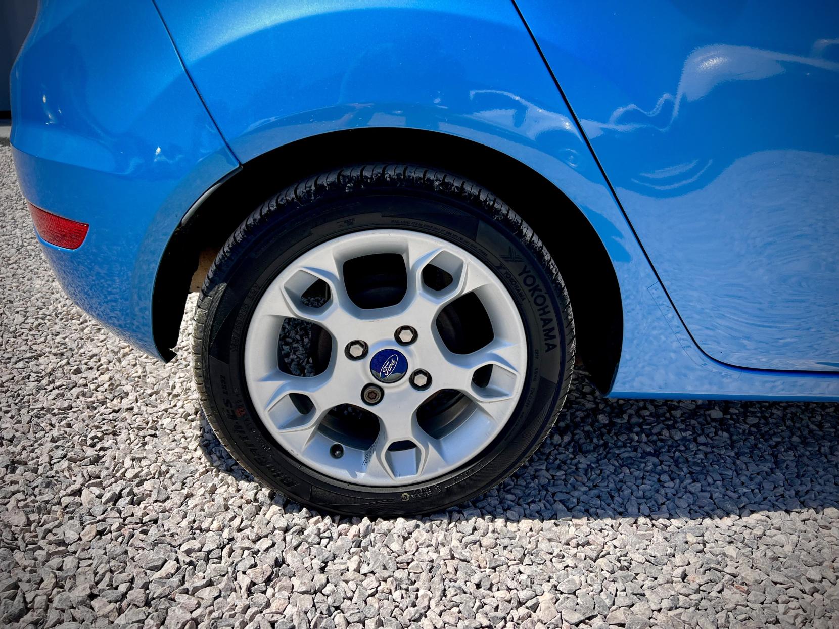 Ford Fiesta 1.25 Zetec Hatchback 5dr Petrol Manual (129 g/km, 81 bhp)