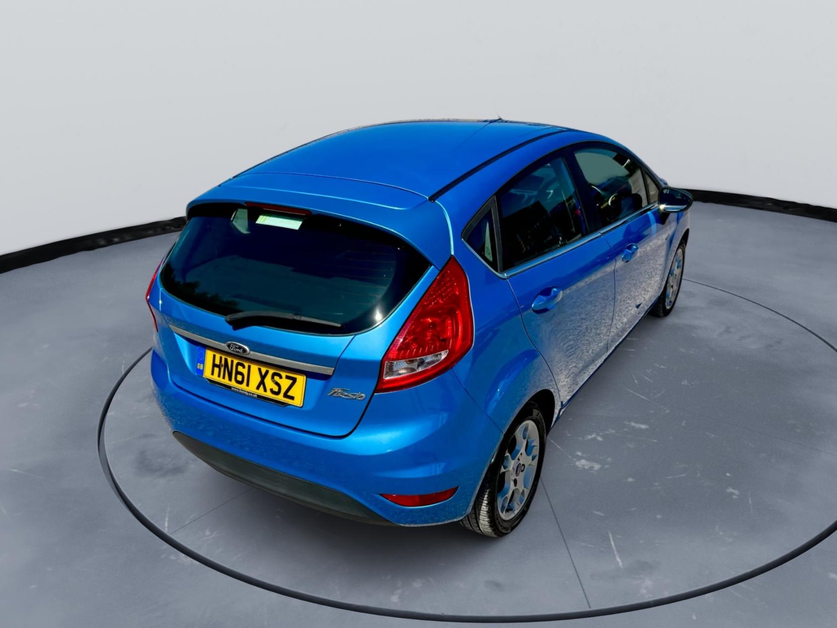 Ford Fiesta 1.25 Zetec Hatchback 5dr Petrol Manual (129 g/km, 81 bhp)