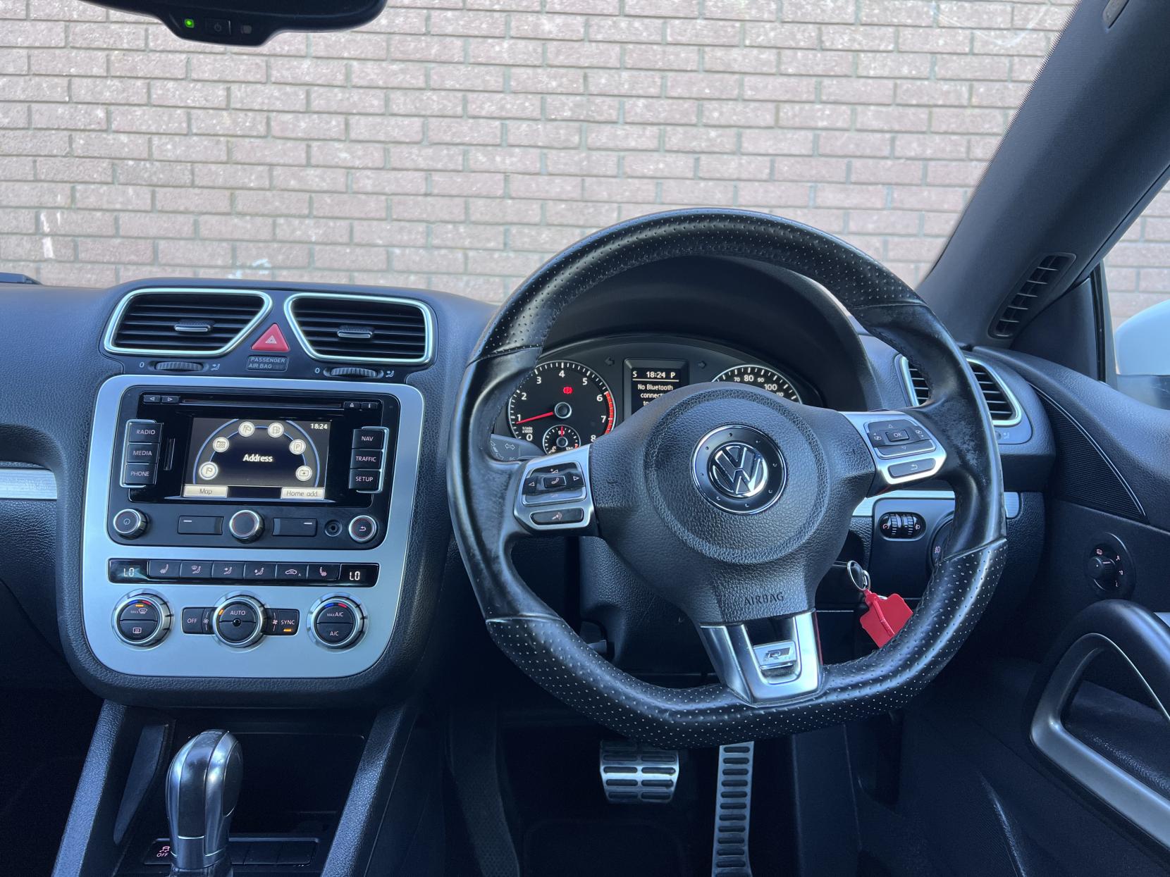 Volkswagen Scirocco 2.0 TSI R-Line Hatchback 3dr Petrol DSG Euro 5 (Leather, Nav) (210 ps)