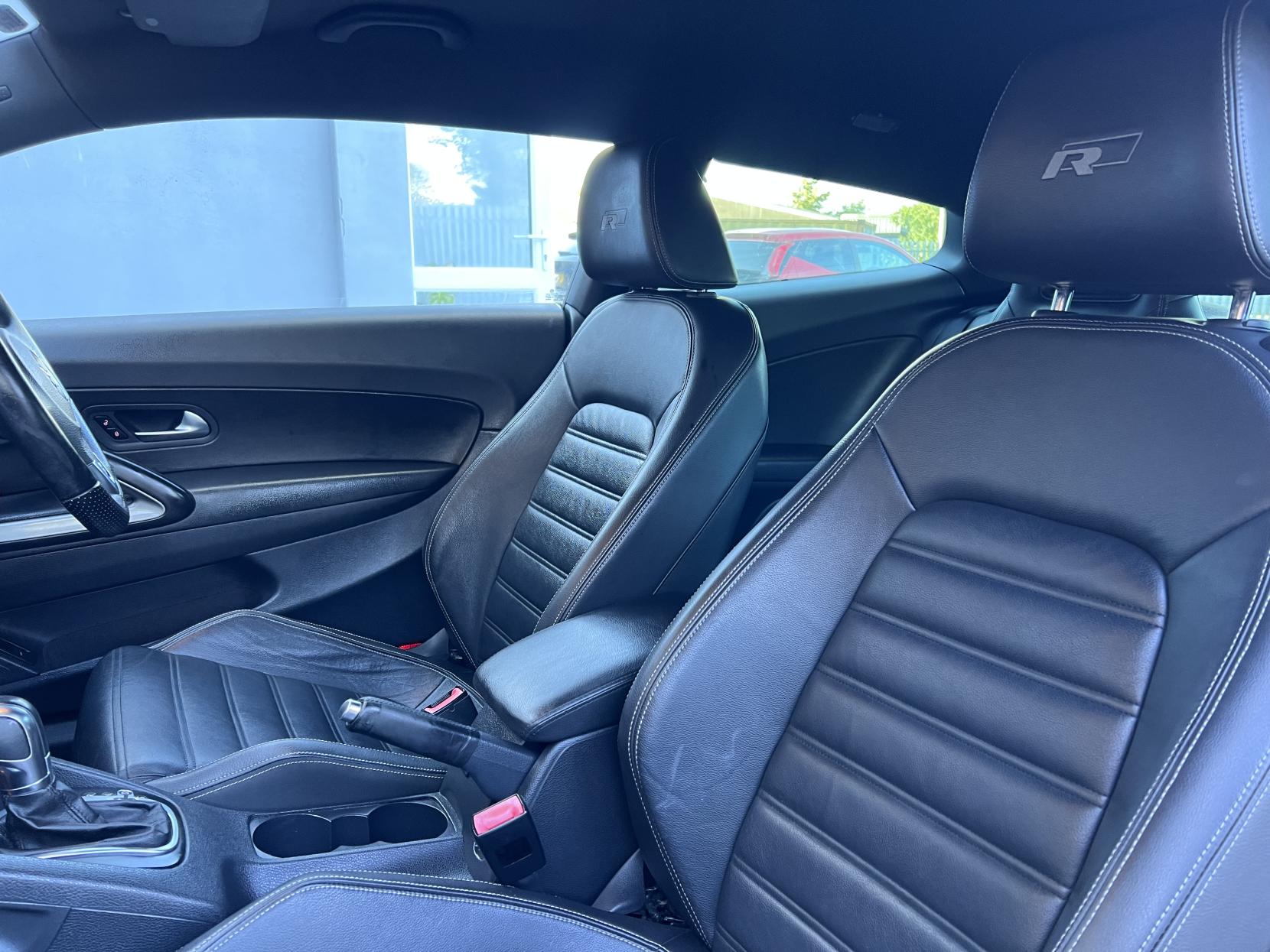 Volkswagen Scirocco 2.0 TSI R-Line Hatchback 3dr Petrol DSG Euro 5 (Leather, Nav) (210 ps)