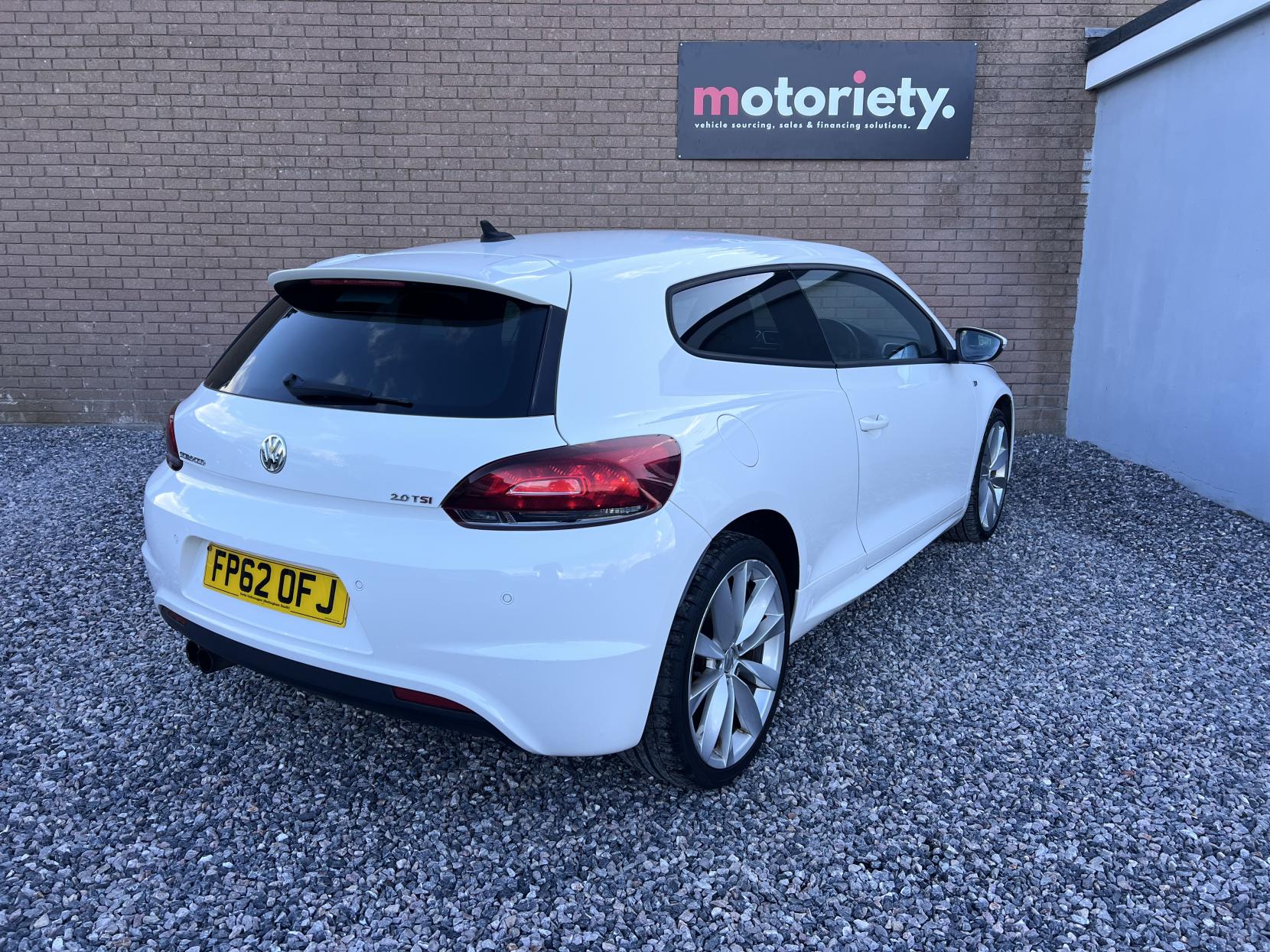 Volkswagen Scirocco 2.0 TSI R-Line Hatchback 3dr Petrol DSG Euro 5 (Leather, Nav) (210 ps)