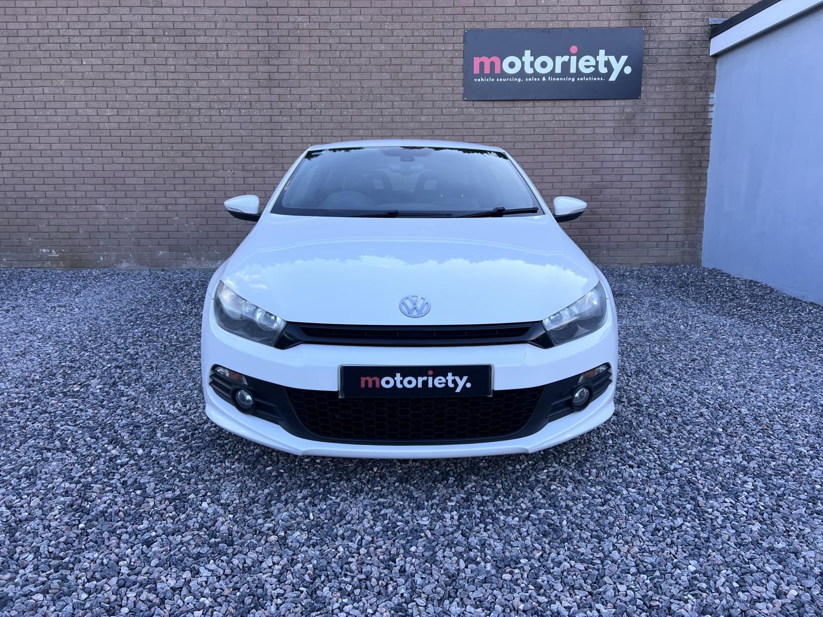 Volkswagen Scirocco 2.0 TSI R-Line Hatchback 3dr Petrol DSG Euro 5 (Leather, Nav) (210 ps)