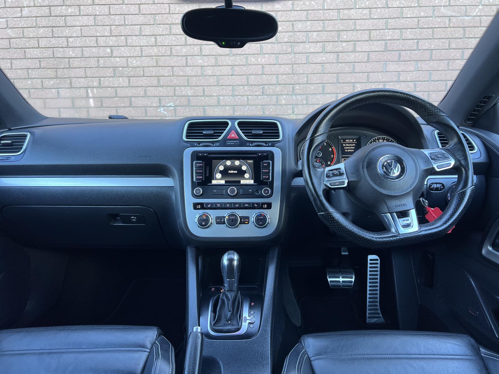 Volkswagen Scirocco 2.0 TSI R-Line Hatchback 3dr Petrol DSG Euro 5 (Leather, Nav) (210 ps)