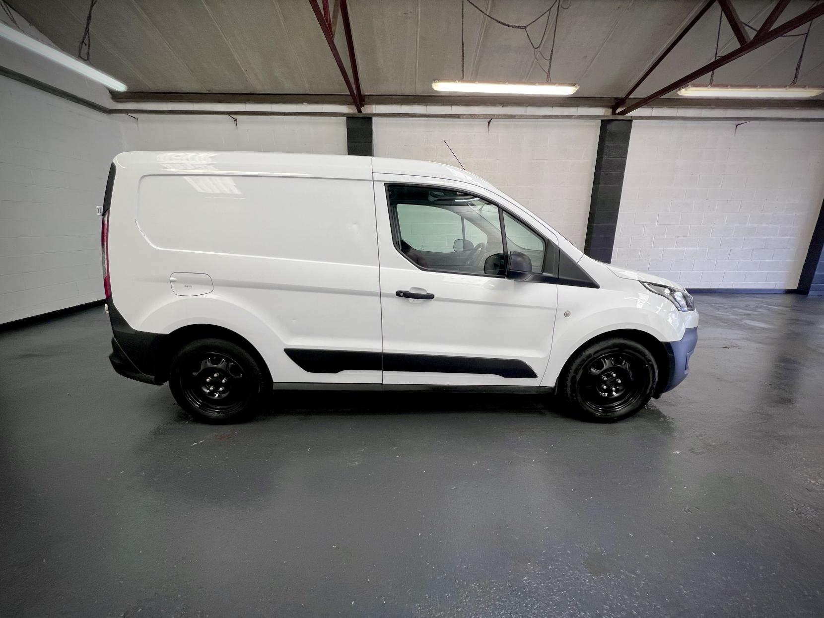 Ford Transit Connect 1.5 200 EcoBlue Leader Panel Van 5dr Diesel Manual L1 Euro 6 (s/s) (75 ps)